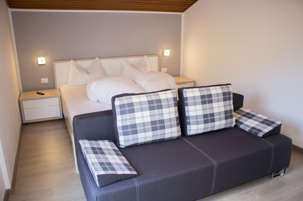 Schenna Garni Eden Bed & Breakfast Luaran gambar