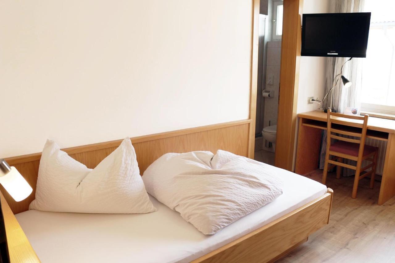 Schenna Garni Eden Bed & Breakfast Luaran gambar