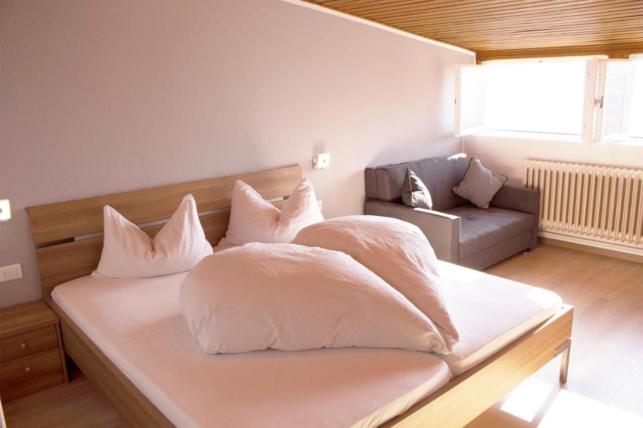 Schenna Garni Eden Bed & Breakfast Luaran gambar