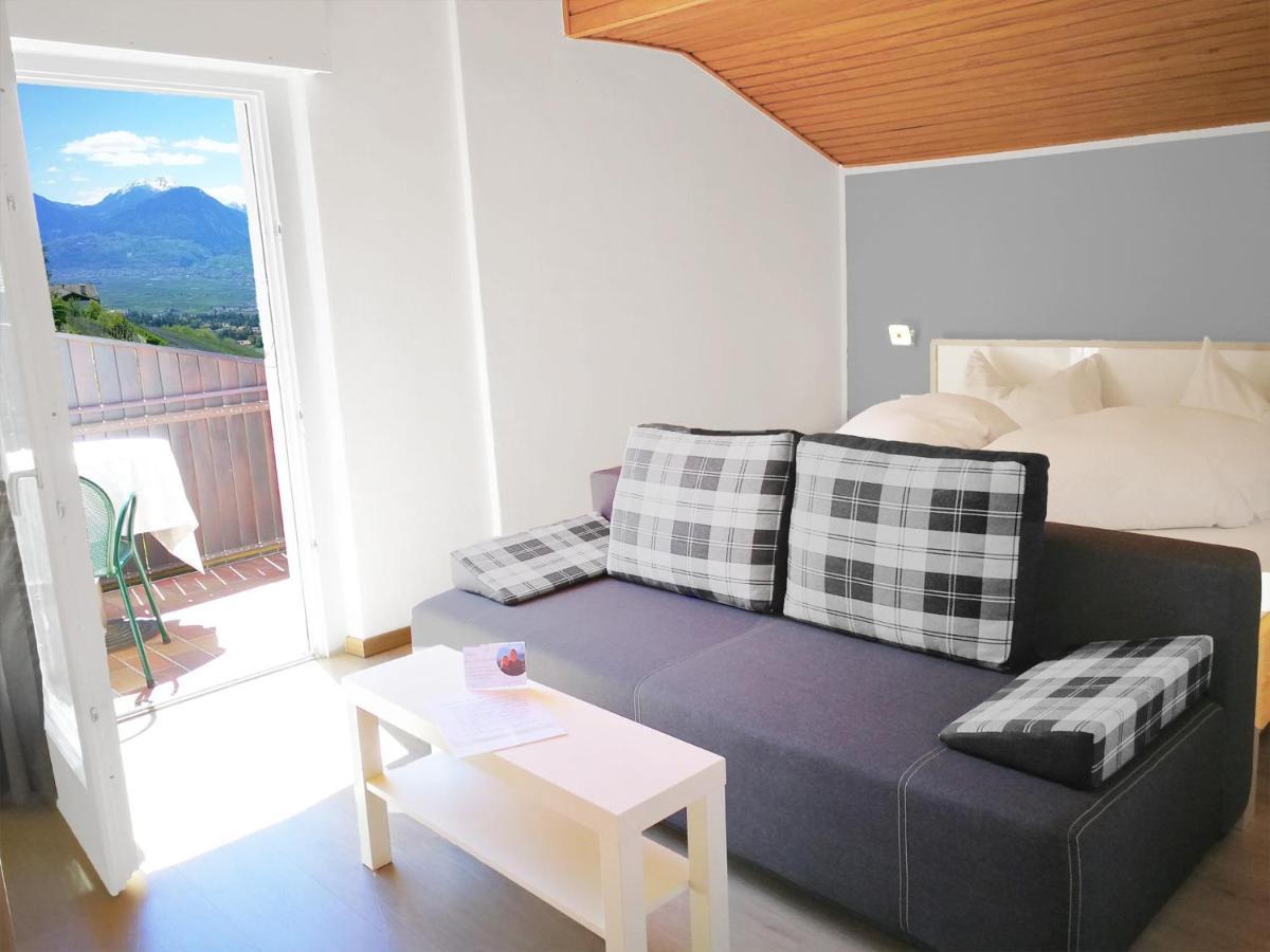 Schenna Garni Eden Bed & Breakfast Luaran gambar